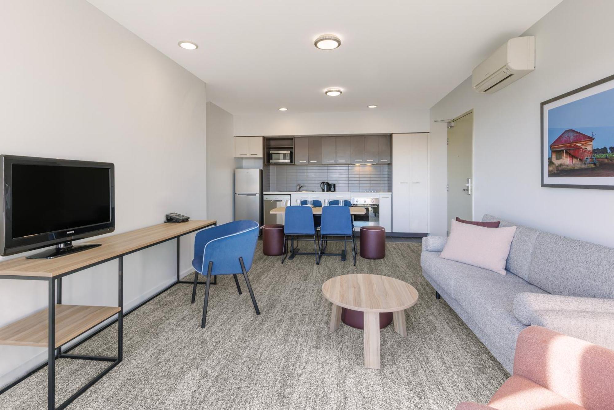 Quest Werribee Aparthotel Bagian luar foto