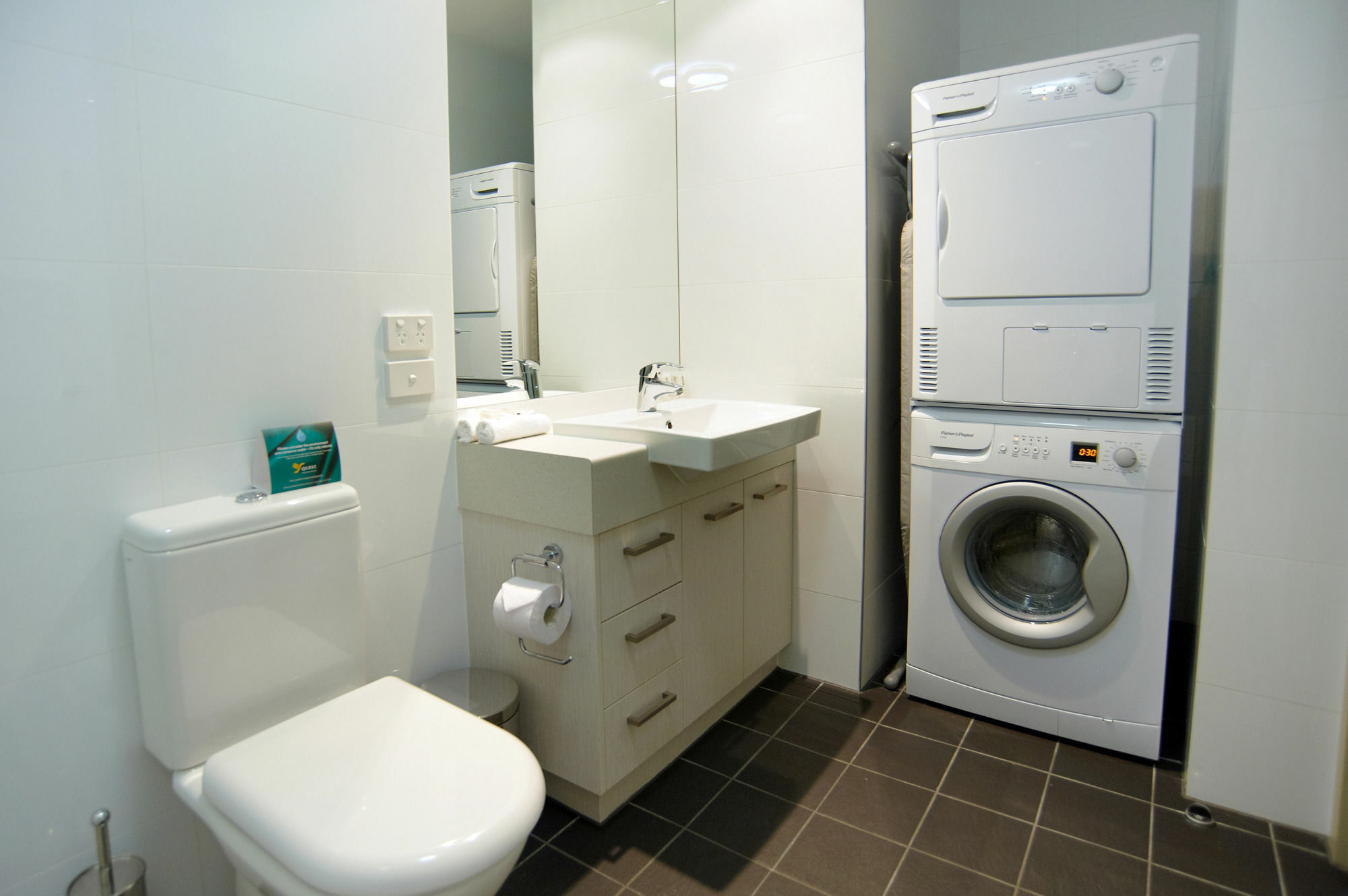 Quest Werribee Aparthotel Bagian luar foto